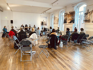 L'assemblée présente à la conférence